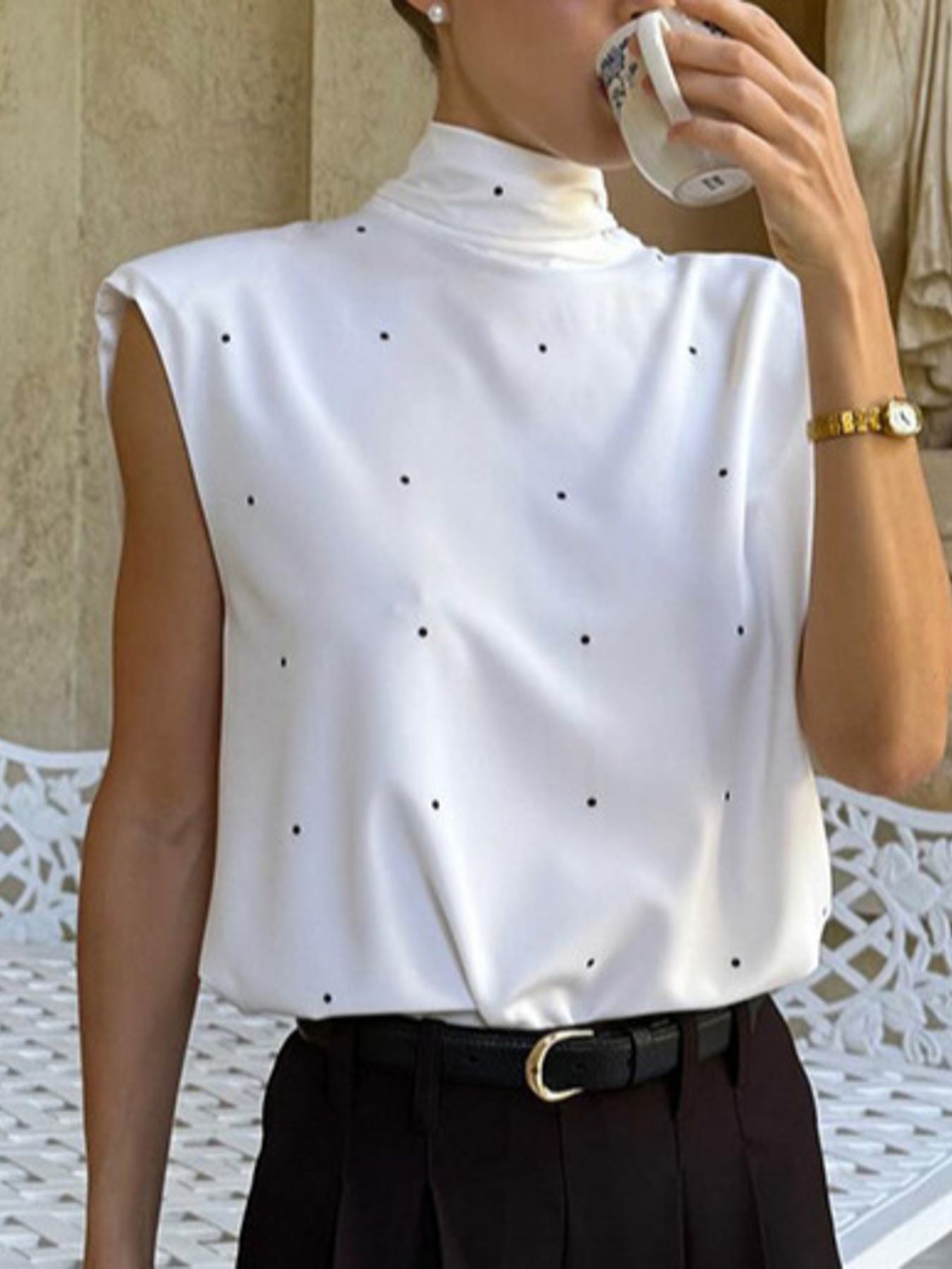 2c188bef-81a5-48b8-bf84-a35b192eff34-Max