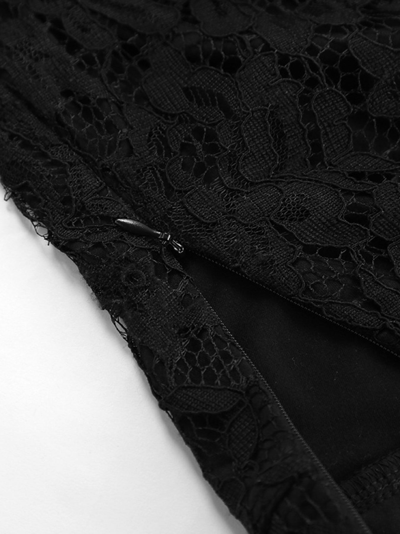 b811a16afb7b46b98a0c5e307a307d03-Max