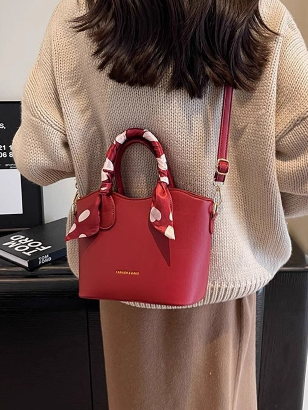 f7bd62a7-fb0a-4949-becd-e36d3fb299c9-Max